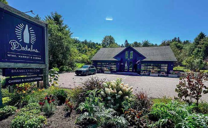 Pictures of Retail property located at 1031 Mountain Road, Stowe, VT 05672 for lease - image #1