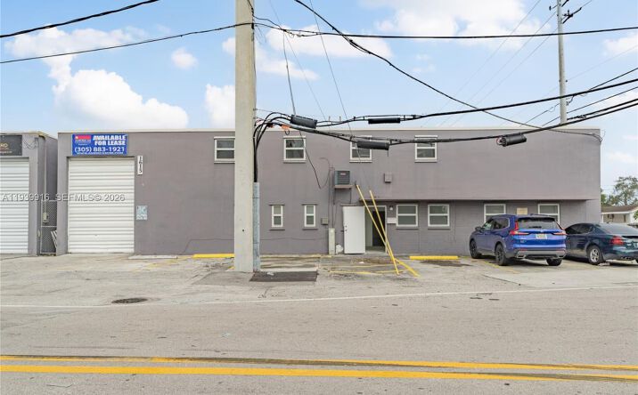 Pictures of Industrial property located at 1615 W 31st Pl, Hialeah, FL 33012 for lease - image #1