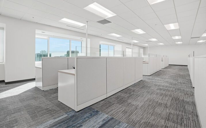 Pictures of Office property located at 365 Canal St, New Orleans, LA 70130 for lease - image #1