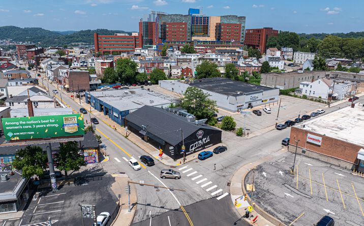 Pictures of Restaurant property located at 4305 Main St, Pittsburgh, PA 15224 for lease - image #1