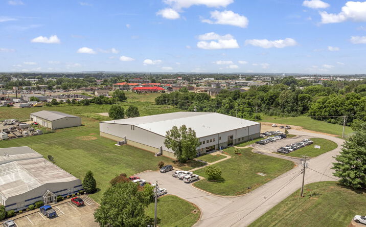Pictures of Office, Industrial property located at 144 Corporate Ct, Bowling Green, KY 42103 for lease - image #1