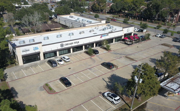 Pictures of Retail, Office property located at 804 S Friendswood Dr, Friendswood, TX 77546 for lease - image #1