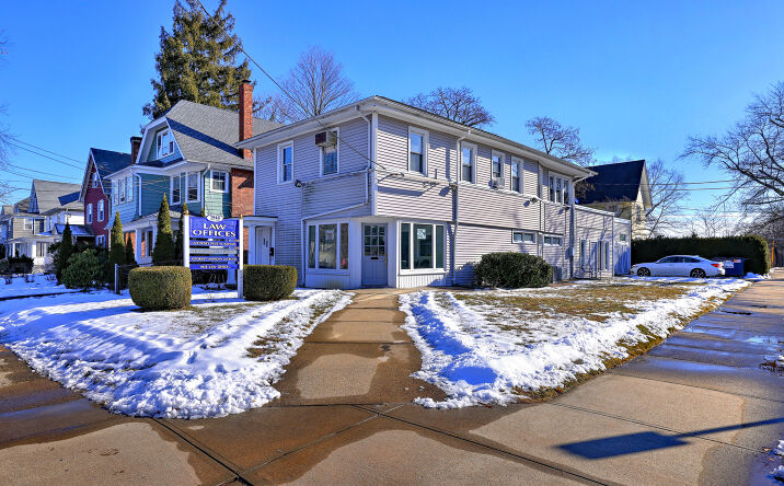 Pictures of Office property located at 1948 Chapel St, New Haven, CT 06515 for lease - image #1