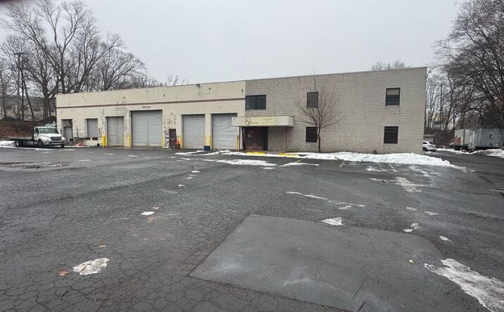 Pictures of Industrial property located at 525 Ella T Grasso Blvd New Haven, CT, USA, New Haven, CT 06519 for lease - image #1