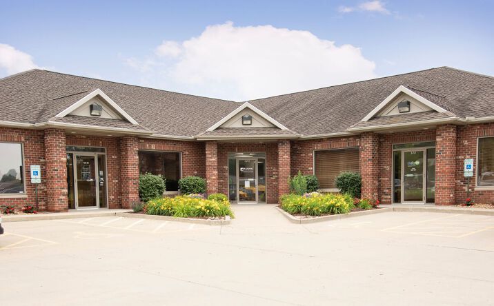 Pictures of Office property located at 328 Susan Dr, Normal, IL 61761 for lease - image #1