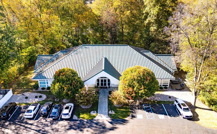 Pictures of Office property located at 1687 Woodlands Drive, Maumee, OH 43537 for lease - image #1