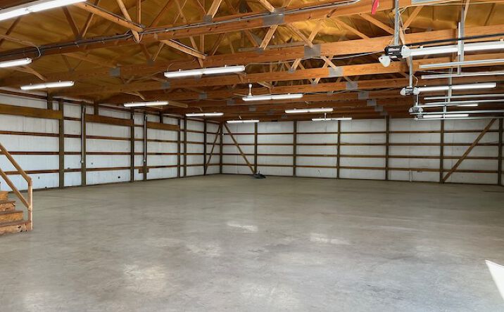 Pictures of Industrial property located at 3222 Commerce Dr, Newburgh, IN 47630 for lease - image #1
