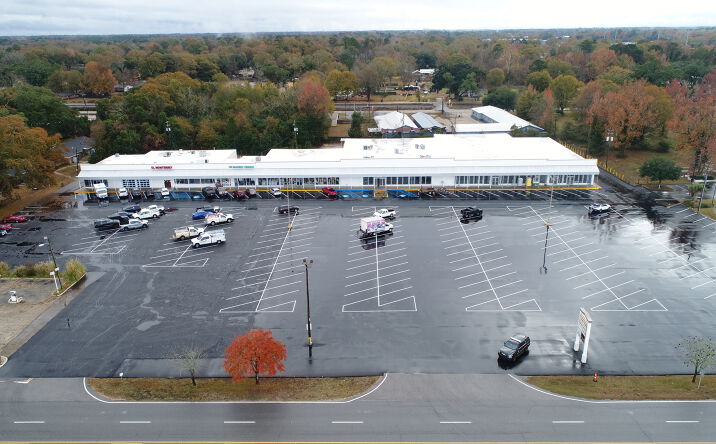 Pictures of Retail property located at 615 D'Olive St, Bay Minette, AL 36507 for lease - image #1