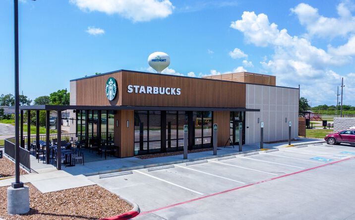 Pictures of Retail property located at 905 N Brazosport Blvd, Freeport, TX 77541 for lease - image #1