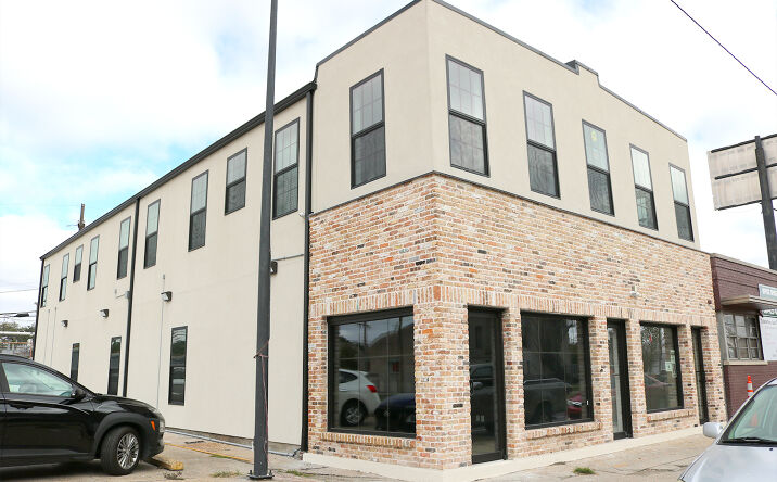 Pictures of Office property located at 2753 Tulane Ave, New Orleans, LA 70119 for lease - image #1