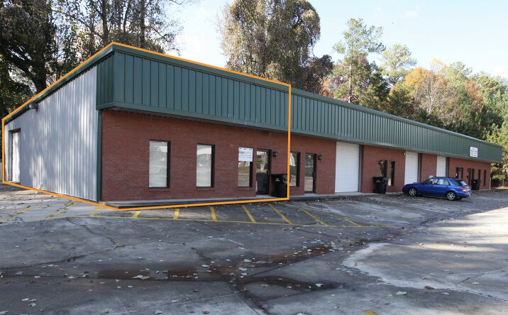 Pictures of Industrial property located at 750 Veterans Pkwy, Jonesboro, GA 30238 for lease - image #1