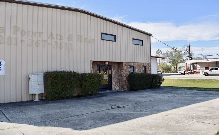 Pictures of Office, Industrial property located at 1622 Rayford Rd, Spring, TX 77386 for lease - image #1