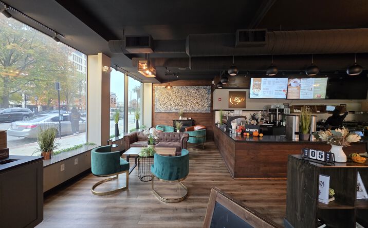 Pictures of Retail, Restaurant property located at 56 Franklin St, Worcester, MA 01608 for lease - image #1