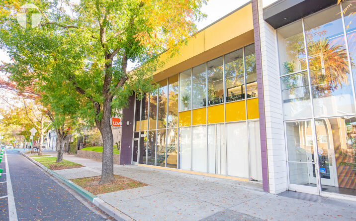 Pictures of Office property located at 2016 P St, Sacramento, CA 95811 for lease - image #1
