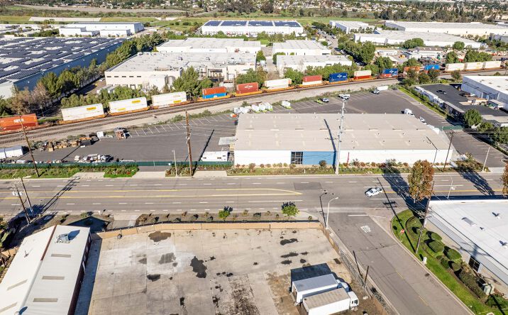 Pictures of Industrial property located at 1275 Railroad St., Corona, CA 92882 for lease - image #1