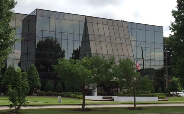 Pictures of Office property located at 5757 Corporate Blvd, Baton Rouge, LA 70808 for lease - image #1