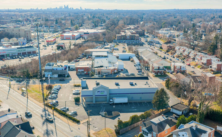 Pictures of Retail property located at 7418 Oxford Ave, Philadelphia, PA 19111 for lease - image #1