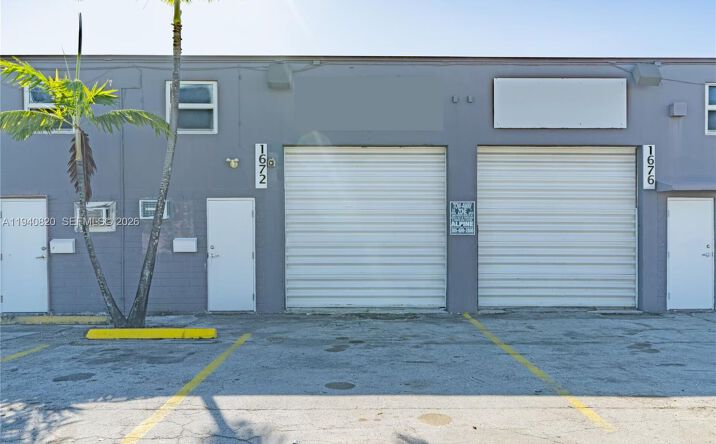 Pictures of Industrial property located at 1672 W 31st Pl, Hialeah, FL 33012 for lease - image #1