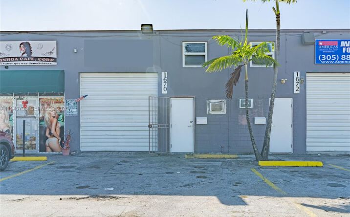 Pictures of Industrial property located at 1670 W 31st Pl, Hialeah, FL 33012 for lease - image #1