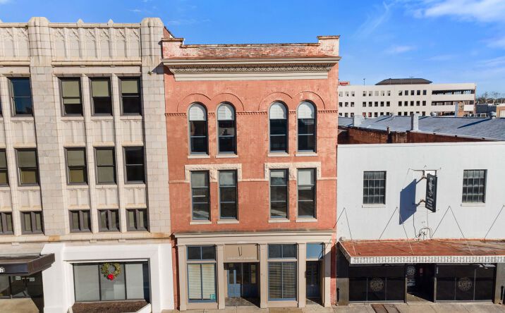 Pictures of Office, Retail property located at 929 Broad St, Augusta, GA 30901 for lease - image #1