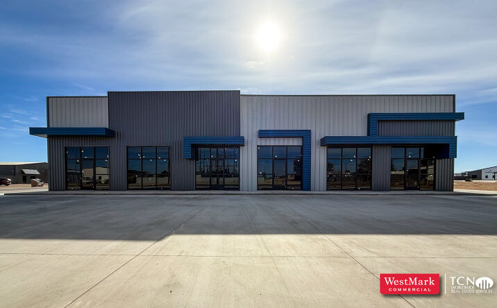 Pictures of Retail property located at 6602 Winfield Avenue, Building A, Lubbock, TX, USA, Lubbock, US 79407 for lease - image #1