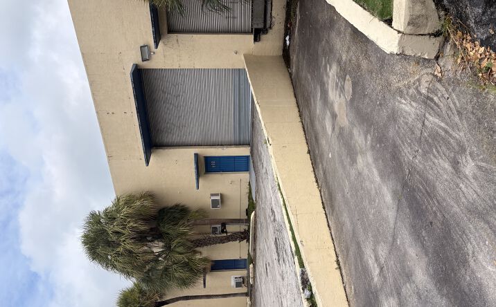 Pictures of Industrial property located at 990 NW 10th Ave, Fort Lauderdale, FL 33311 for lease - image #1