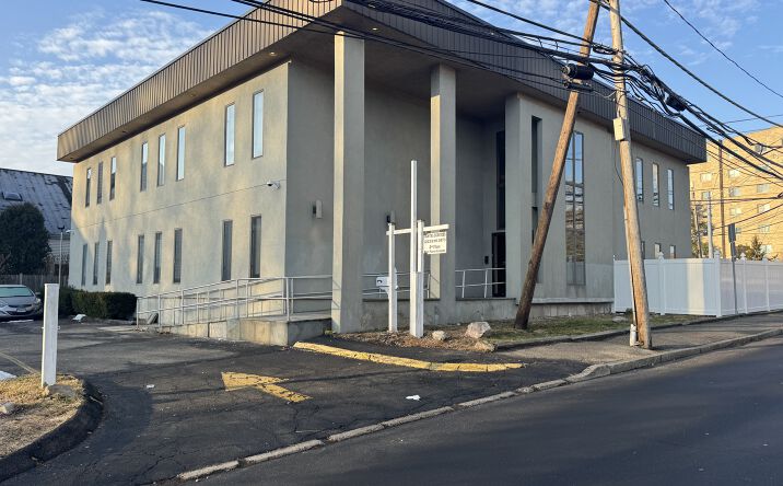 Pictures of Office property located at 5 Hillandale Ave, Stamford, CT 06901 for lease - image #1