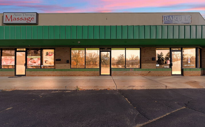 Pictures of Retail, Office, Restaurant property located at 31822 Grand River Ave, Farmington, MI 48336 for lease - image #1