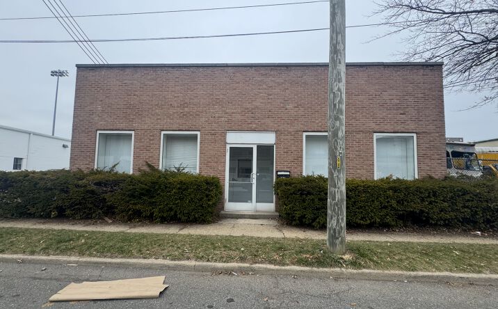 Pictures of Industrial property located at 128 Liberty Ave, Mineola, NY 11501 for lease - image #1