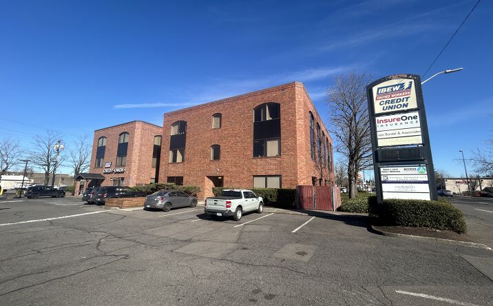 Pictures of Office property located at 9955 SE Washington St, Portland, OR 97216 for lease - image #1