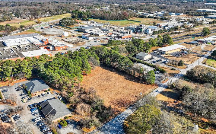 Pictures of Land property located at 313 New Neely Ferry Rd, Mauldin, SC 29662 for lease - image #1