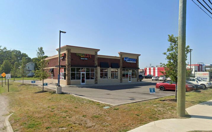 Pictures of Retail property located at 1121 US 24, Monroe, MI 48162 for lease - image #1