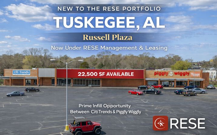 Pictures of Retail property located at 204 S Elm St, Tuskegee, AL 36083 for lease - image #1