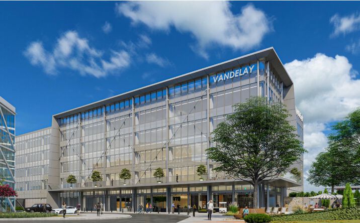 Pictures of Office property located at 1999 York Rd, Oak Brook, IL 60523 for lease - image #1