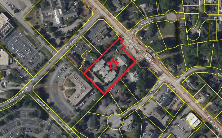 Pictures of Retail property located at 120 Roper Mountain Rd Ext, Greenville, SC 29615 for lease - image #1