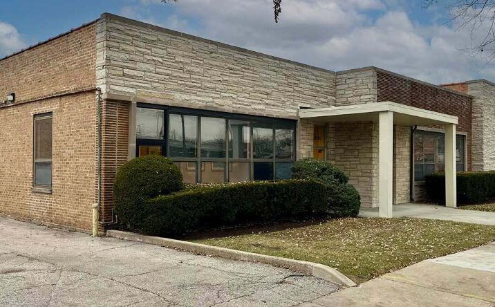 Pictures of Industrial property located at 8114-8120 Lawndale Ave, Skokie, IL 60076 for lease - image #1