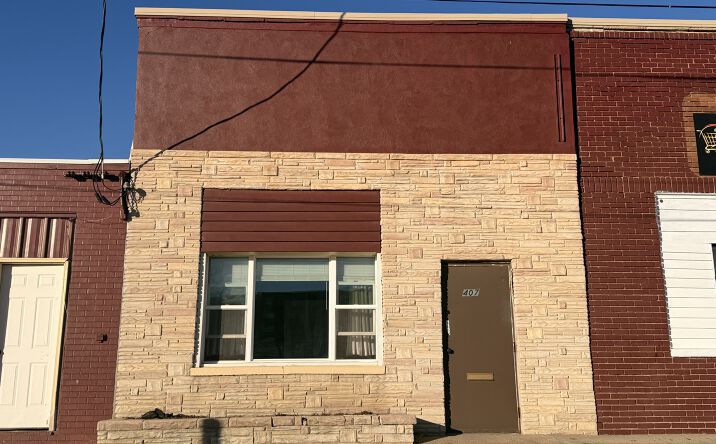 Pictures of Office property located at 407 11th St, Sioux City, IA 51105 for lease - image #1