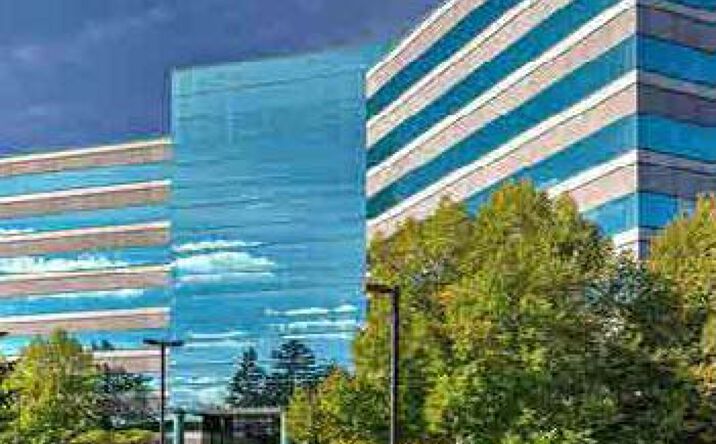 Pictures of Office property located at 801 Warrenville Rd, Lisle, IL 60532 for lease - image #1