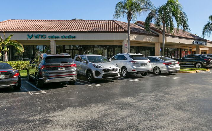 Pictures of Retail property located at 901 - 1001 North University Drive, Coral Springs, FL 33071 for lease - image #1
