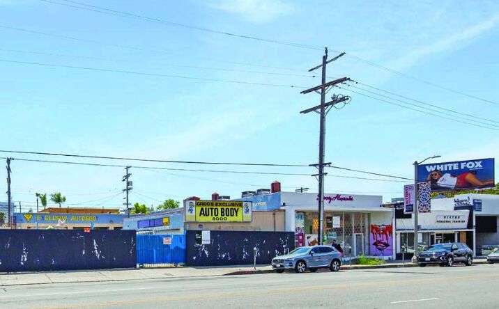 Pictures of Retail property located at 8000 W 3rd St, Los Angeles, CA 90048 for lease - image #1