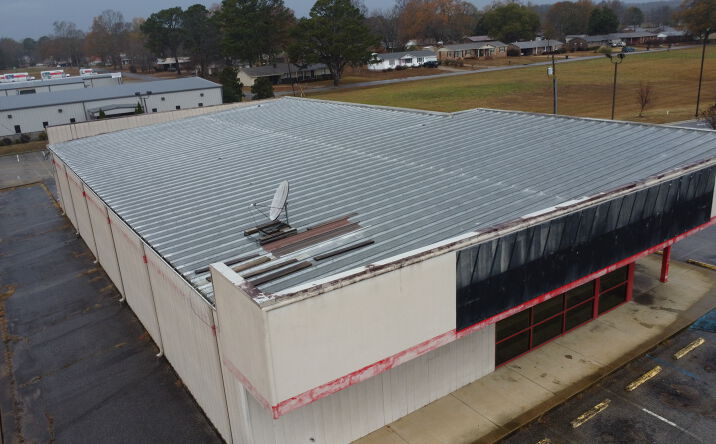 Pictures of Retail property located at 2239 Temple Ave N, Fayette, AL 35555 for lease - image #1