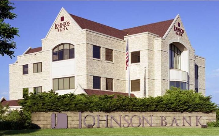 Pictures of Office property located at 7500 Green Bay Rd, Kenosha, WI 53142 for lease - image #1