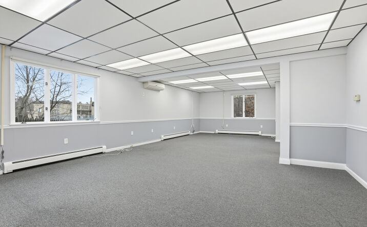 Pictures of Retail property located at 105 Haverhill St, Methuen, MA 01844 for lease - image #1