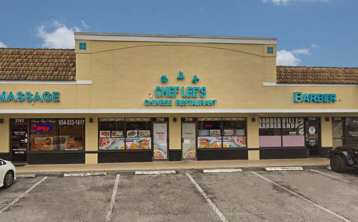 Pictures of Retail property located at 2700-2834 University Dr, Sunrise, FL 33322 for lease - image #1