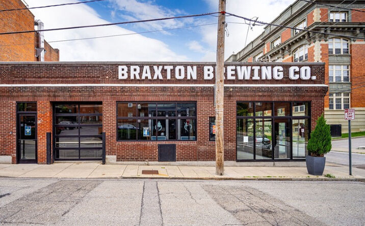 Pictures of Retail property located at 331 E 13th Street, Cincinnati, OH 45202 for lease - image #1