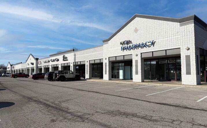 Pictures of Retail property located at 505-557 Salt Lick Road, St Peters, MO 63376 for lease - image #1