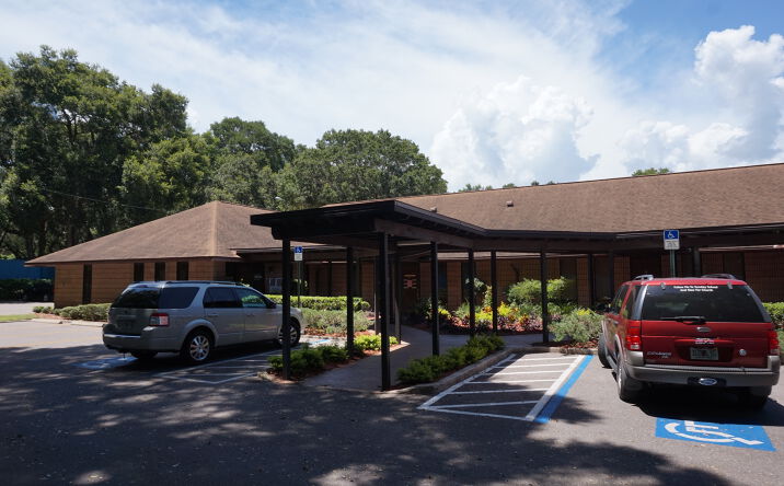 Pictures of Office property located at 908 S Parsons Ave, Brandon, FL 33511 for lease - image #1