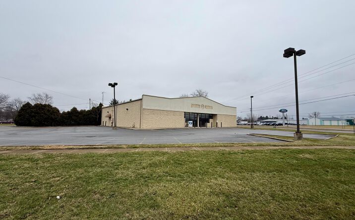 Pictures of Retail, Restaurant, Office, Special Purpose property located at 6339 OH-113, Bellevue, OH 44811 for lease - image #1