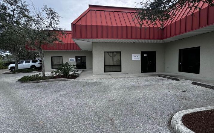 Pictures of Industrial property located at 2555 Porter Lake Dr, Sarasota, FL 34240 for lease - image #1