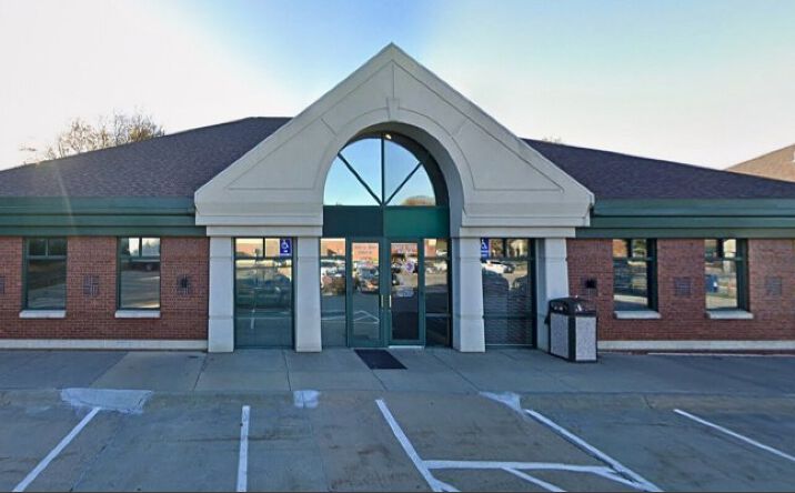 Pictures of Office property located at 2641 S 70th St, Lincoln, NE 68506 for lease - image #1
